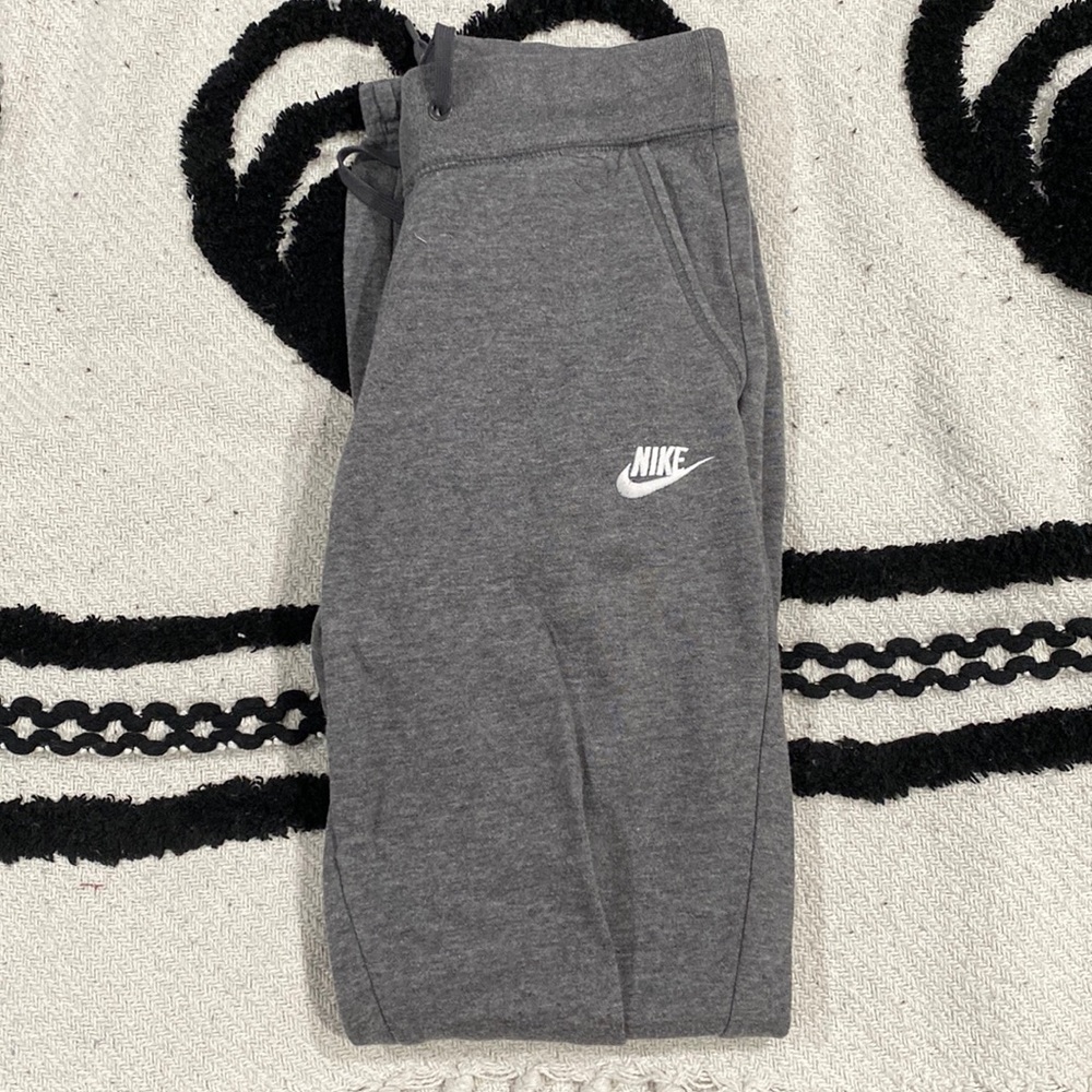 Nike grey sweatpants